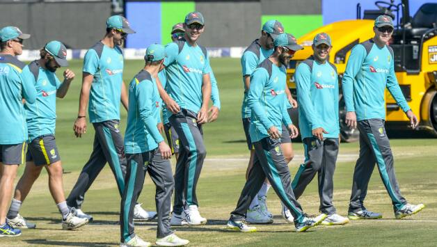 Smith, Warner and Bancroft have been replaced by Maxwell. Renshaw and Burns © Getty Images