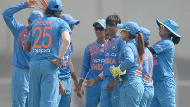 India play England © AFP