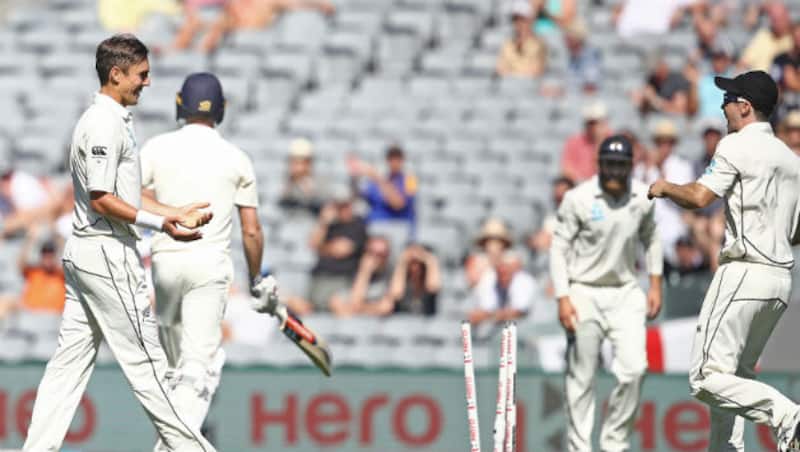 Trent Boult picked career best figures of 6 for 32 &copy; AFP