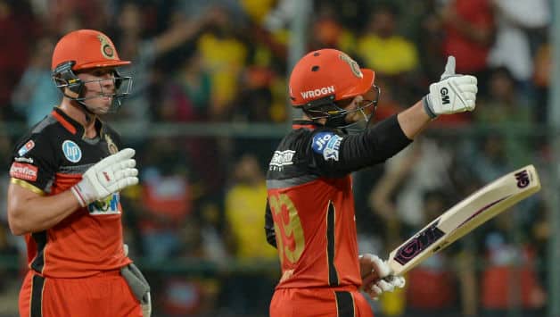 AB de Villiers and Quinton de Kock added 101 runs for the third wicket © AFP