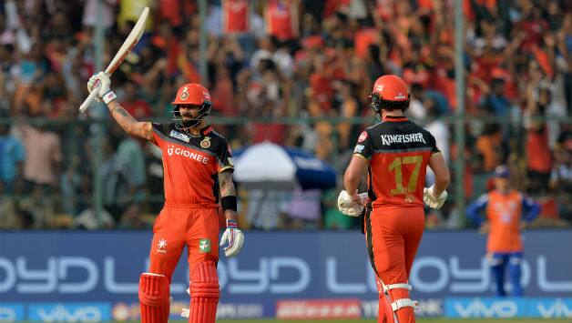 Royal Challengers Bangalore will be led by Virat Kohli (L) in IPL 2018 © AFP
