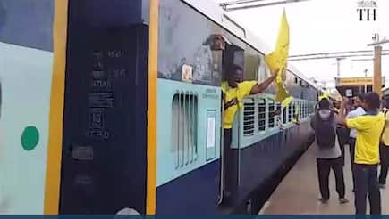 IPL 2018: Chennai Super Kings’ fans booked train to watch match in Pune