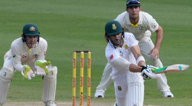 Faf du Plessis is currently batting on 81 © IANS