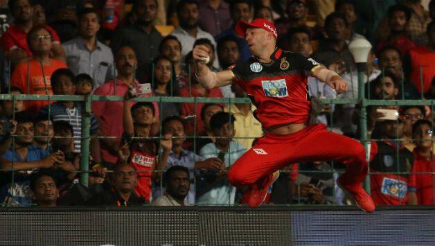 AB de Villiers plucks off a catch mid air © IANS