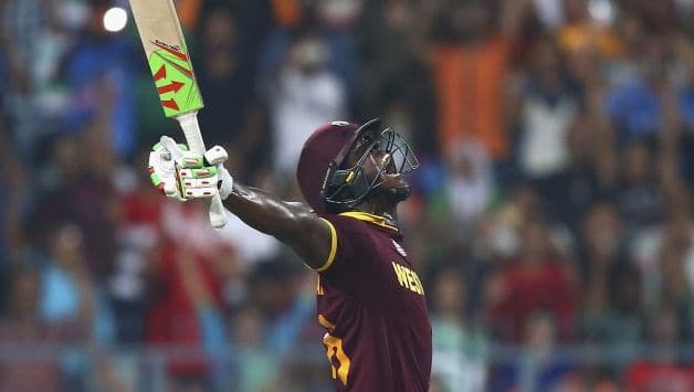 Carlos Brwathwaite slammed four consecutive sixes to lead West Indies to their second WT20I title © Getty Images
