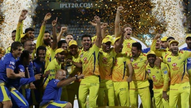 IPL 2018 : Chennai Super Kings celebrate title win with airplane crew visit tirupathi temple with trophy