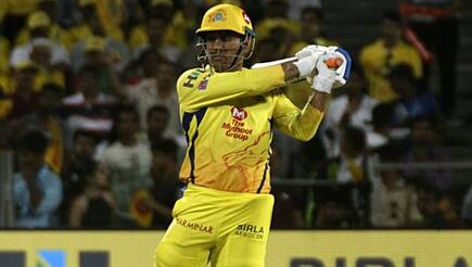 MS Dhoni hits 2nd biggest sixe of IPL 2018