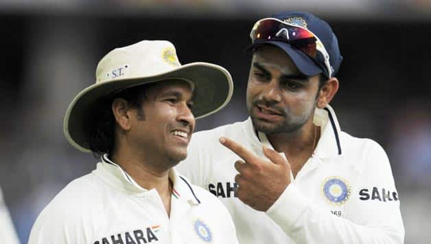 Sachin Tendulkar and Virat Kohli (r) © AFP (File Photo)