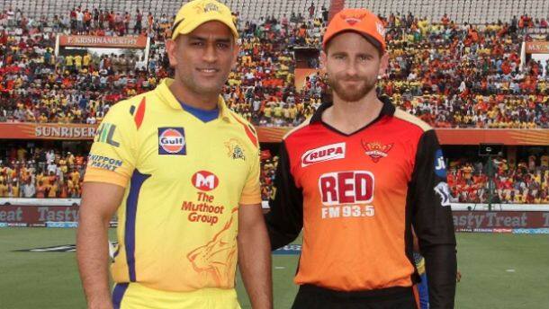 MS Dhoni (l) and Kane Williamson (r) © BCCI