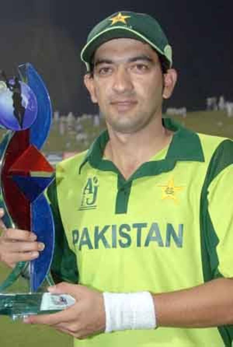 Hasan Raza amassed 235 runs in seven Tests at 26.11. He also aggregated 242 runs at 18.11 in ODIs &copy; AFP