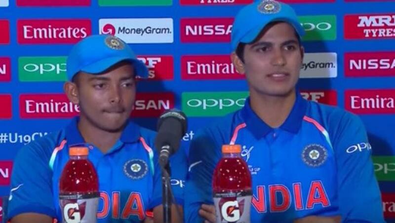 Prithvi Shaw (left) and Shubman Gill
