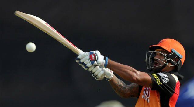 Shikhar Dhawan missed out on scoring his first IPL hundred, falling on 79 © BCCI