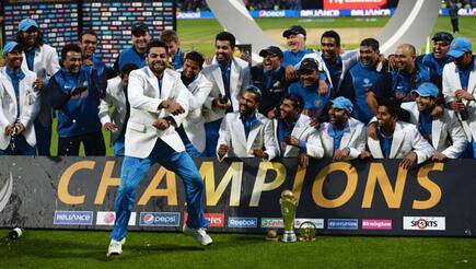 On this day India beats England in ICC Champions trophy final 2013