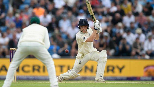 Dominic Bess is playing his second Test © Getty Images
