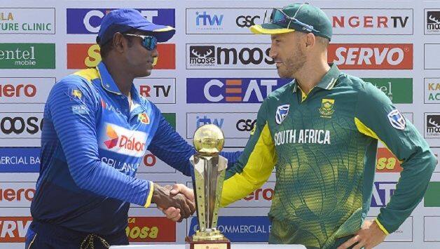 Angelo Mathews and Faf du Plessis © AFP