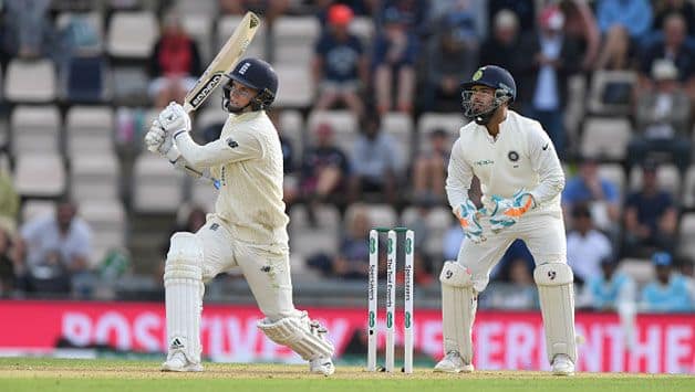 Sam Curran, Moeen Ali defy India after early collapse