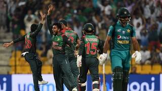 Saqlain Mushtaq slams Pakistan coach Mickey Arthur after defeat against Bangladesh