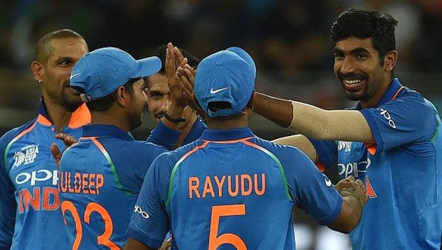 Asia Cup: Clinical India brush aside Pakistan to go top