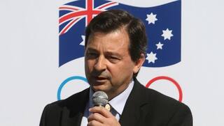 Pressure on Cricket Australia chairman David Peever to quit after culture review