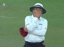 VIDEO: Umpire Ian Gould apologises to Jason Holder for wrong decision