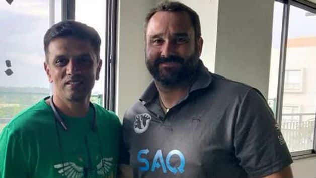 Steffan Jones with with Rahul Dravid @ Facebook Steffan Jones