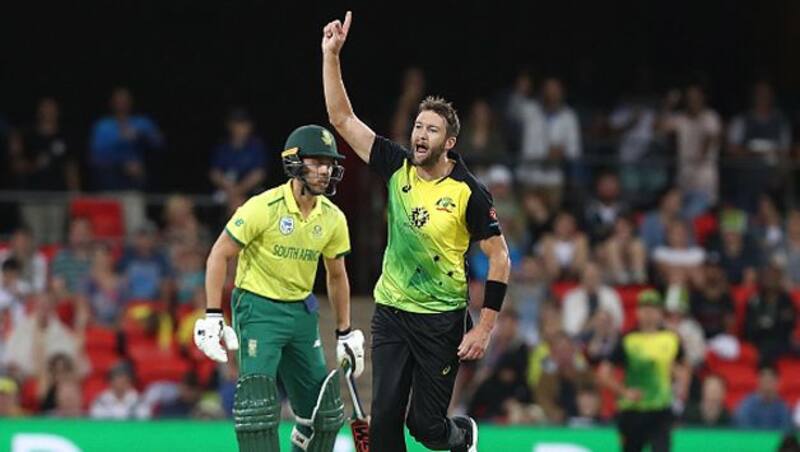 For Australia, Coulter-Nile finished with two wickets giving away 19 runs in his two overs. Andrew Tye also picked 2 wickets giving away 18 runs. Billy Stanlake and Maxwell picked one wicket each. 