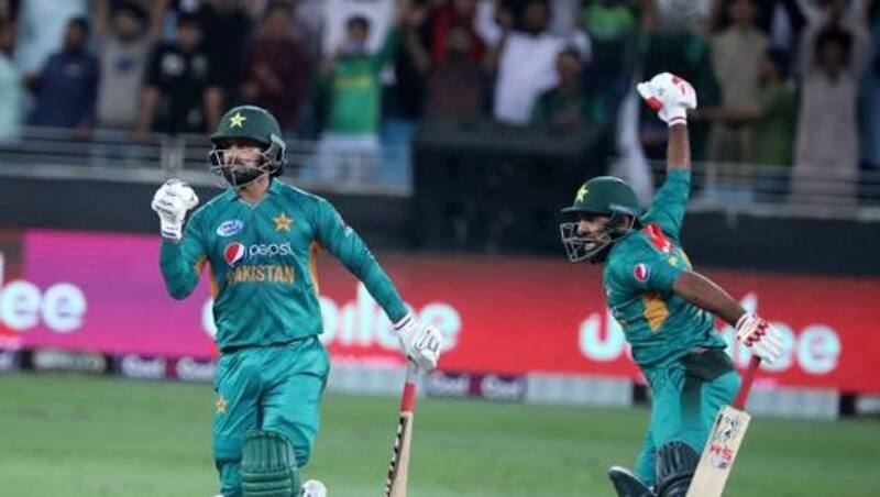 mohammad hafeez and sarfraz ahmed