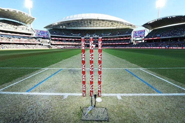 Big Bash League: Kids’ stuff and bat flips, Australia’s T20 extravaganza kicks off