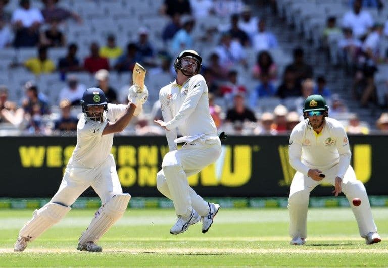 MCG Test: Cheteshwar Pujara and Virat Kohli take India to 277/2 at lunch on day two