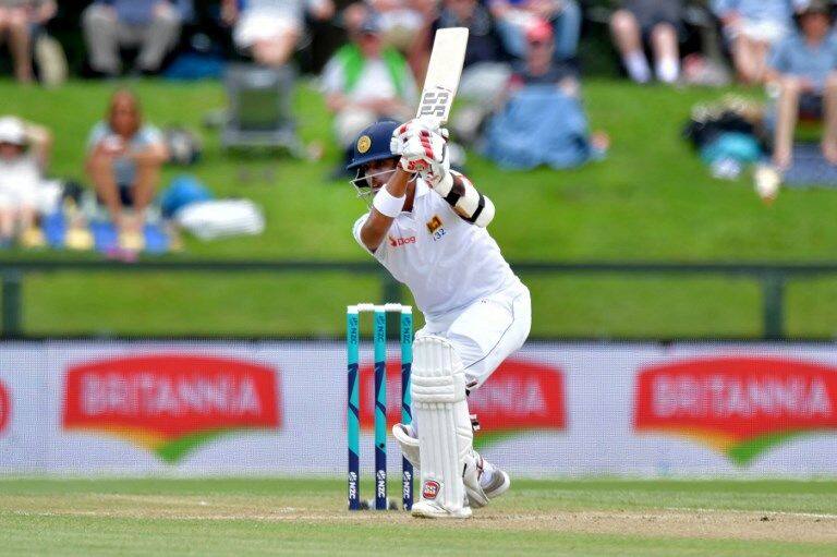Kusal Mendis and Dinesh Chandimal take Sri Lanka to lunch unscathed
