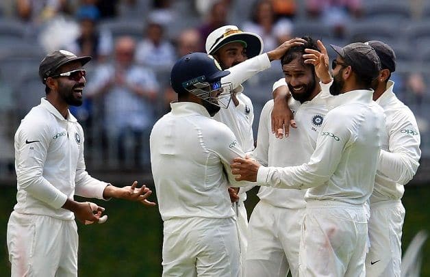 Part-time spinner Hanuma Vihari got rid of Harris with a delivery that bounced and cramped Harris for room. Ajinkya Rahane took a simple catch at slips © ICC