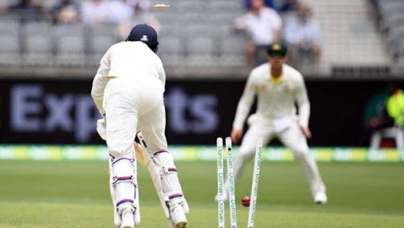 Josh Hazlewood sent back KL Rahul with a ripper of a delivery