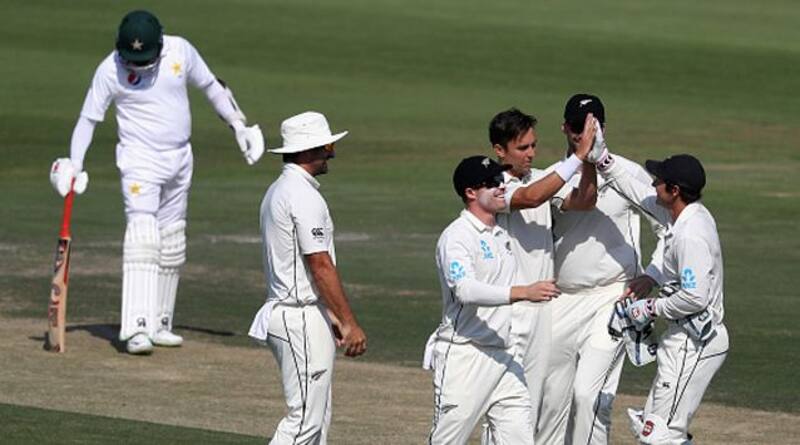 Pakistan, in reply to New Zealand's first innings total of 274, were 139-3 at close on the second day of the third and final Test in Abu Dhabi on Tuesday.