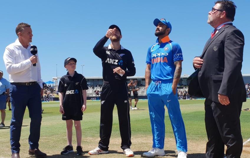 3rd ODI: New Zealand bat; India lose MS Dhoni to injury, play Hardik Pandya