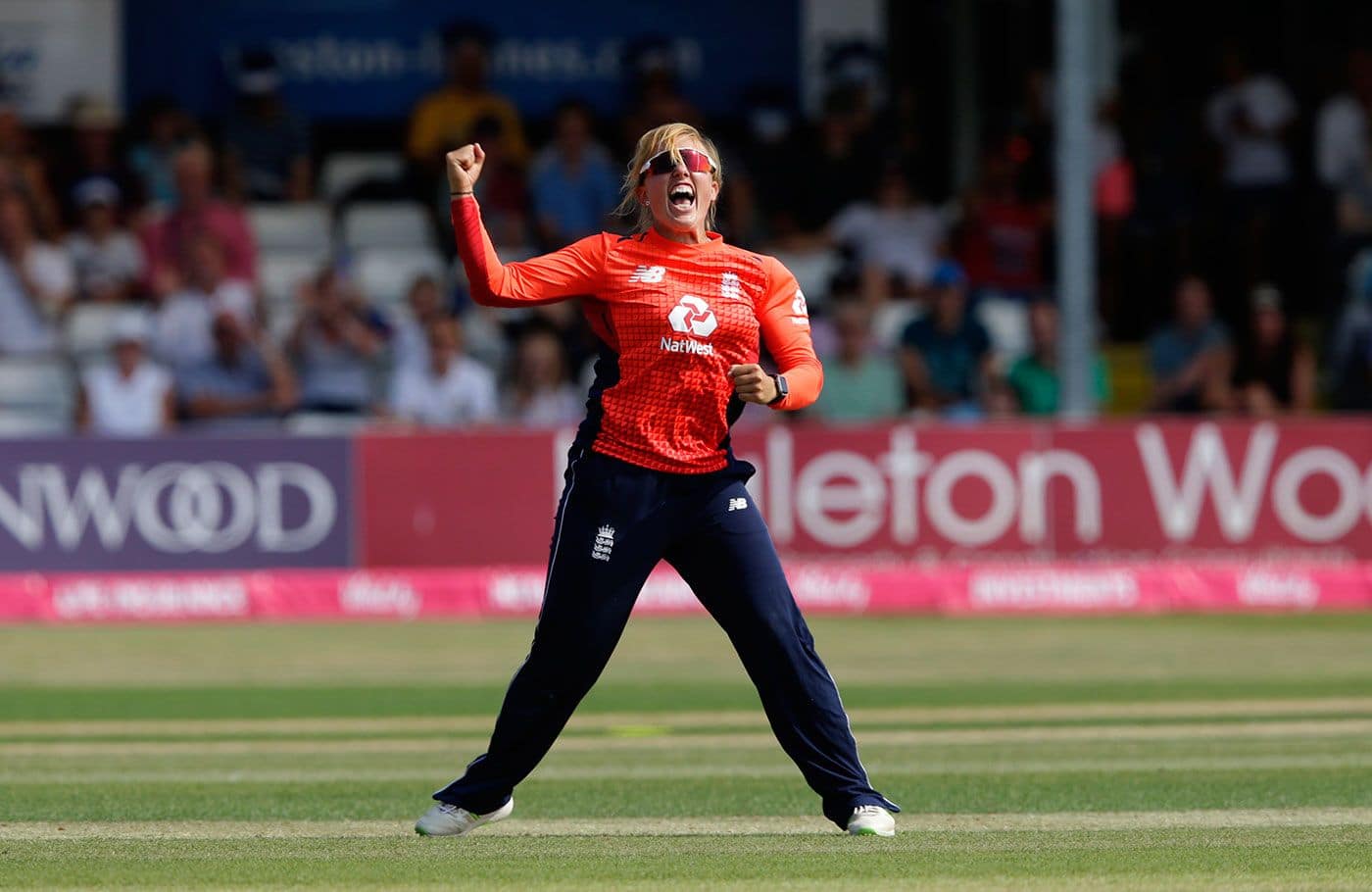 England Women’s Danielle Hazell announces international retirement