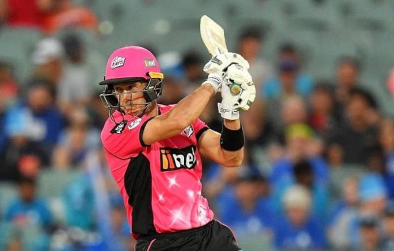 Joe Denly went on a rampage and clobbered eight boundaries and one six during his unbeaten 60-ball 76 as the Sixers chased down the target with 10 balls to spare. @ Big Bash League