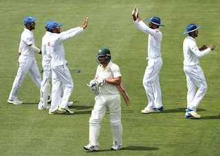 Australian Test aspirants depart early on day one of tour game versus Sri Lanka