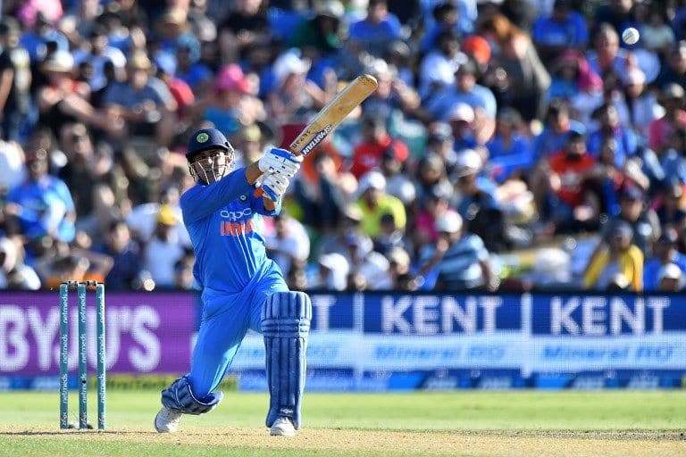 MS Dhoni's unbeaten 48 off 33 balls helped India to 324/4.