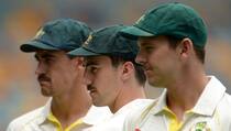 Australia should look at Sri Lanka as an opportunity to find new pacers suitable for English conditions, says Mitchell Johnson