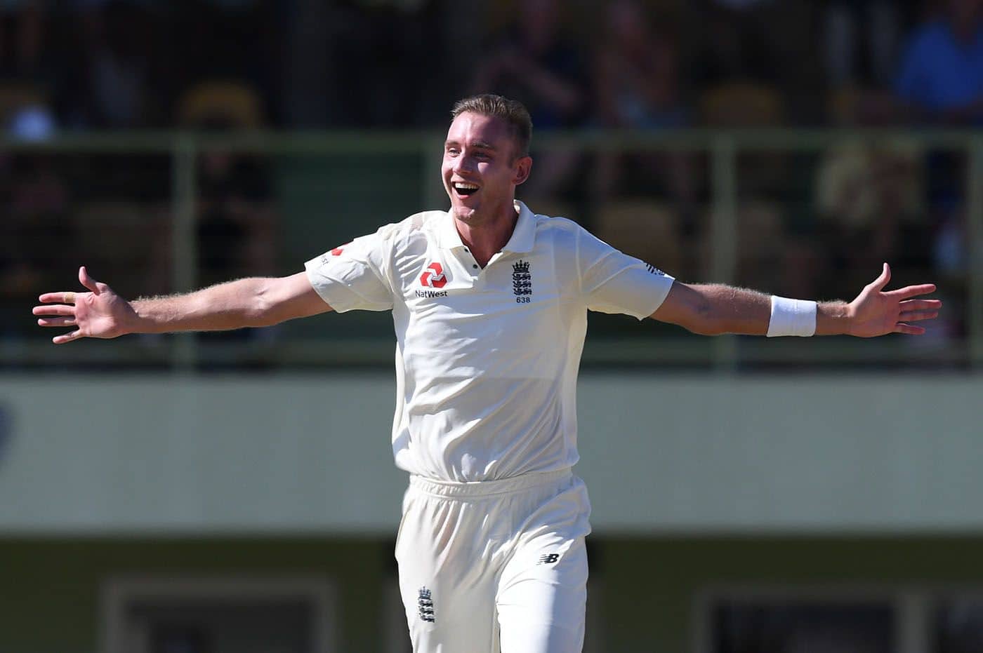 Third Test hat-trick a goal for Stuart Broad after 19-wicket day