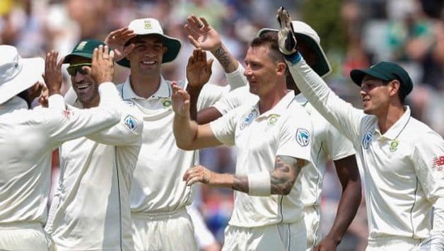 2nd Test: Steyn, Rabada land early blows to Pakistan