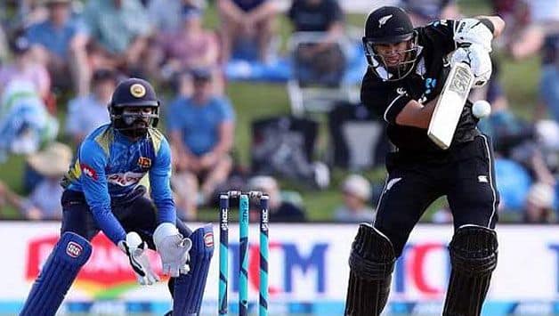 2nd ODI: Taylor, Munro, Neesham fire New Zealand to 319 against Sri Lanka