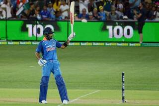 Talking points: Virat Kohli and MS Dhoni soar, Aaron Finch sinks