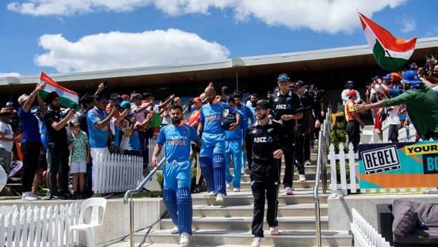 virat kohli and shikhar dhawan