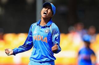 Ekta Bisht spins India Women to 66-run win over England Women