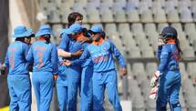 ICC Women Championship match, 2nd ODI: Shikha Pandey, Jhulan Goswami shines as Natalie Sciver’s heroic inning takes England to 161
