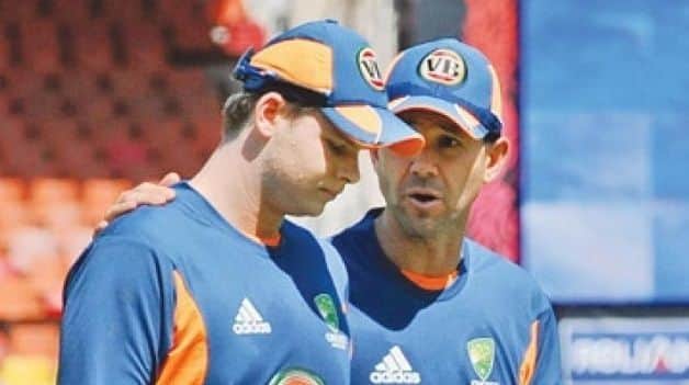 Steven Smith, Ricky Ponting @ AFP