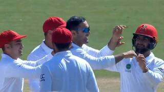 One-off Test: Ireland lose seven wickets on 69 runs before lunch on day one