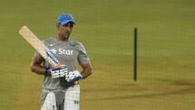 India vs Australia: MS Dhoni doubtfull for 1st ODI at Hyderabad
