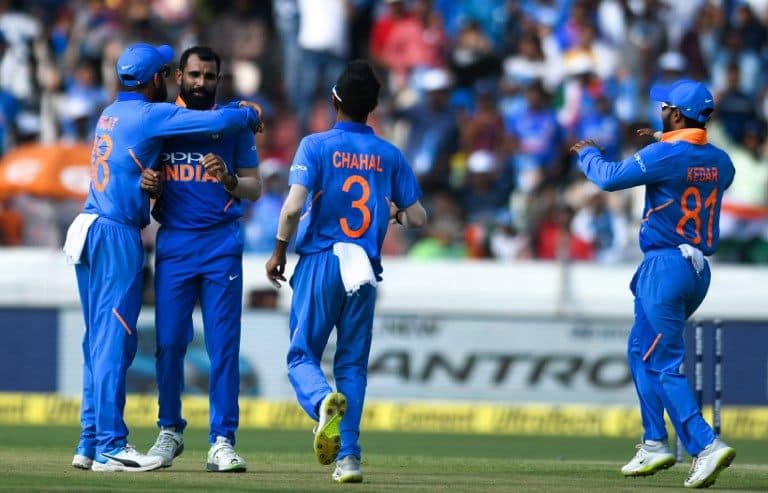 1st ODI: Carey, Coulter-Nile rearguard helps Australia to 236